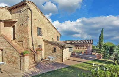 Dom na wsi na sprzedaż Asciano, Toskania:  RIF 2992 Rustico mit Terrasse
