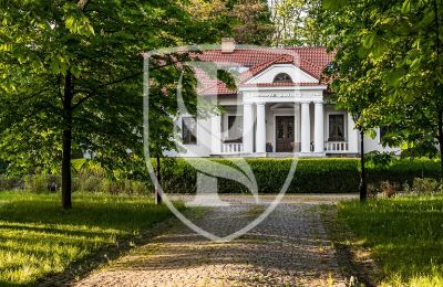 Dwór na sprzedaż Przedbórz, Łódzkie, Wjazd