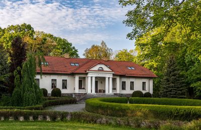 Dwór na sprzedaż Przedbórz, Łódzkie, Widok zewnętrzny