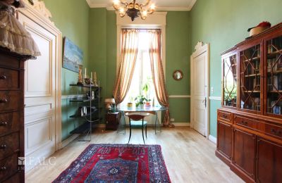 Pałac na sprzedaż Fays, Wallonie, Erstes Arbeitszimmer im EG