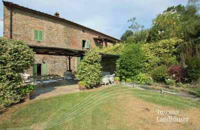 Dom na wsi na sprzedaż Arezzo, Toskania:  RIF 2993 Terrasse am Haus 