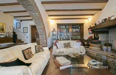 Dom wiejski na sprzedaż Sarteano, Toskania:  RIF 3009 Wohnbereich mit Rundbogen