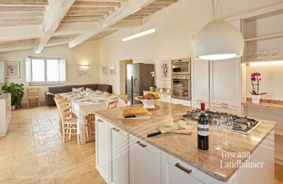 Dom na wsi na sprzedaż Cortona, Toskania:  RIF 2986 weitere Ansicht Küche
