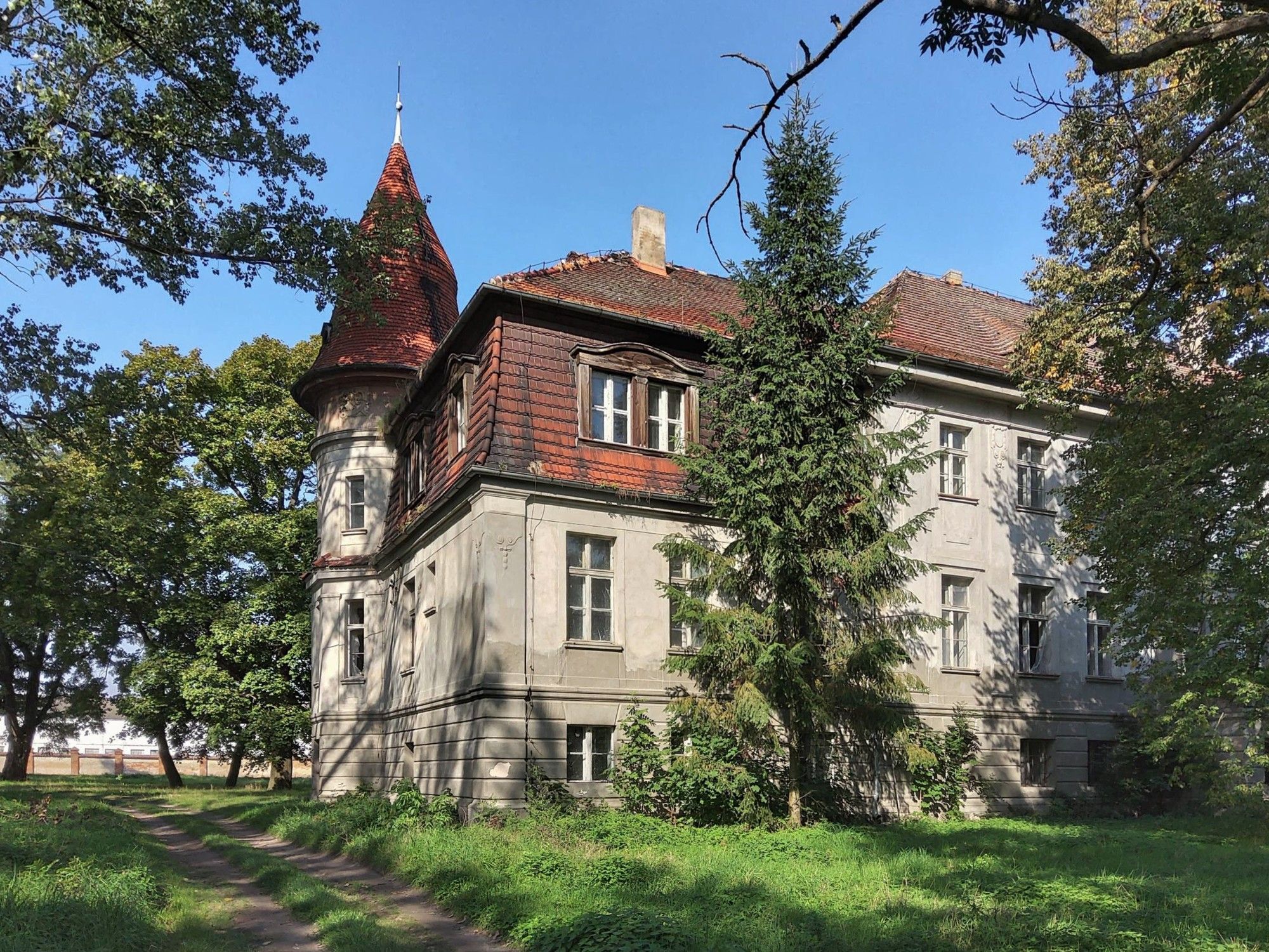 Zdjęcia Pałac w Karczewie, powiat grodziski, woj. wielkopolskie