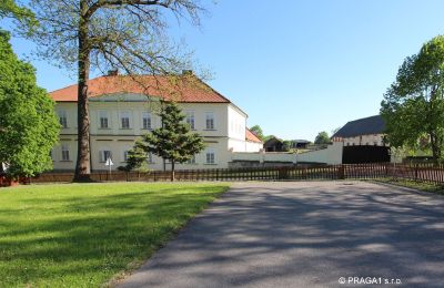 Pałac na sprzedaż Jihomoravský kraj:  Widok z przodu