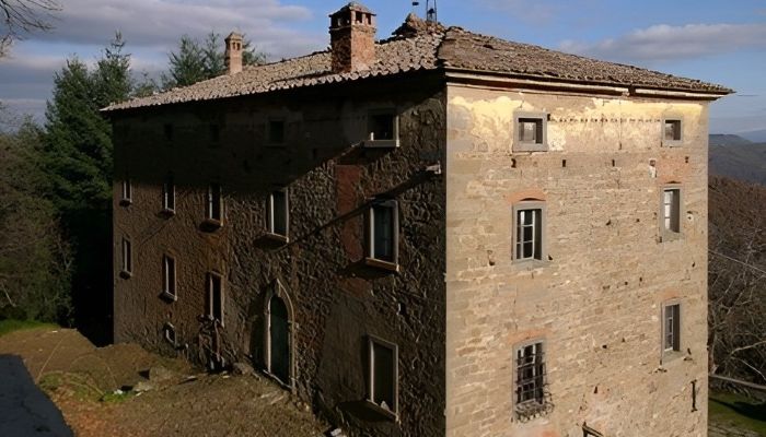 Pałac na sprzedaż San Leo Bastia, Umbria,  Włochy