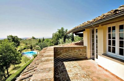 Dom na wsi na sprzedaż Monte San Savino, Toskania:  RIF 3008 Terrasse mit Blick auf Pool
