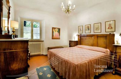 Dom na wsi na sprzedaż Monte San Savino, Toskania:  RIF 3008 Schlafzimmer 1