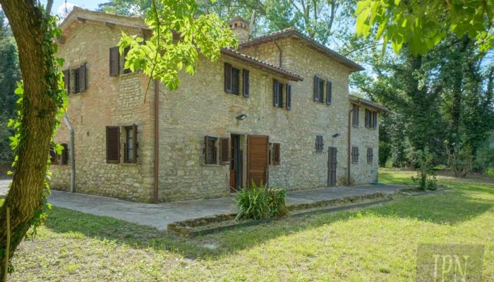 Wiejski dom na sprzedaż 06019 Pierantonio, Umbria,  Włochy