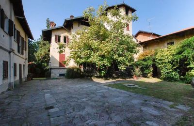 Zabytkowa willa na sprzedaż Golasecca, Lombardia, Widok z przodu