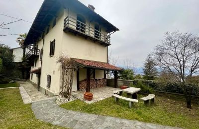 Zabytkowa willa na sprzedaż 28838 Stresa, Piemont:  Oficyna