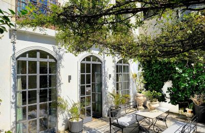 Zabytkowa willa na sprzedaż İstanbul, Tom Tom, Nur-i Ziya Sokak, Widok zewnętrzny