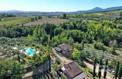 Dom na wsi na sprzedaż Chianciano Terme, Toskania:  RIF 3061 Anwesen und Pool