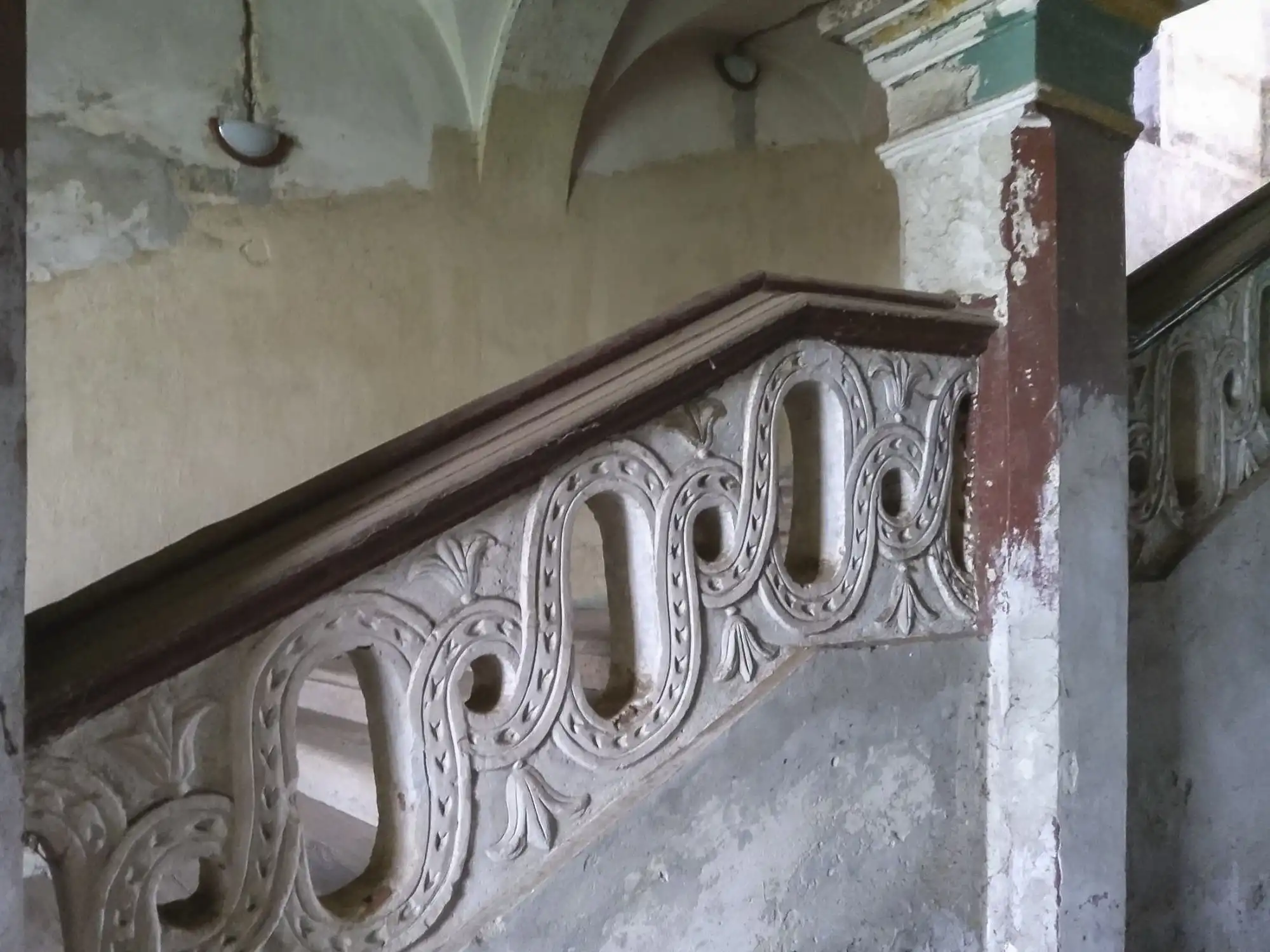 Zdjęcia Pałac Oppersdorffów w Pisarzowicach w okolicy zamku w Mosznej