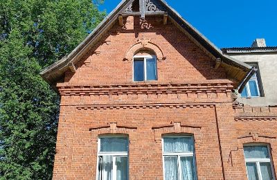 Dwór na sprzedaż Gulbere, Vidzeme, Widok z boku
