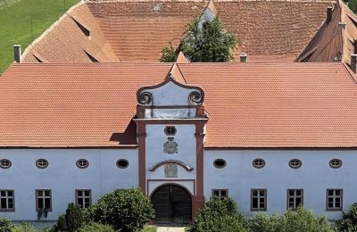 Nieruchomości, Piękny barokowy zamek na sprzedaż w Środkowej Frankonii, Bawaria, Niemcy
