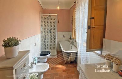 Dom na wsi na sprzedaż Cortona, Toskania:  RIF 3085 Badezimmer 2