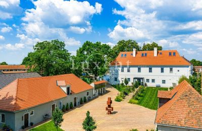 Pałac České Budějovice, Kraj południowoczeski