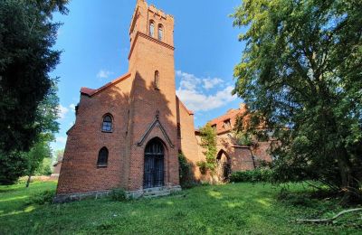 Nieruchomości, Kościółek wraz z zabudową z zamkową - OPALENIEC (Flammberg)