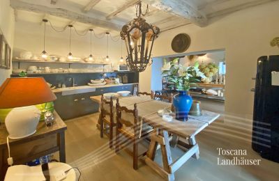 Dom na wsi na sprzedaż Loro Ciuffenna, Toskania:  RIF 3098 Küche mit Essbereich