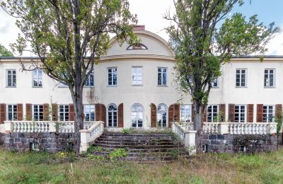 Pałac na sprzedaż Wietrzno, Zachodniopomorskie, Zdjęcie 1/12