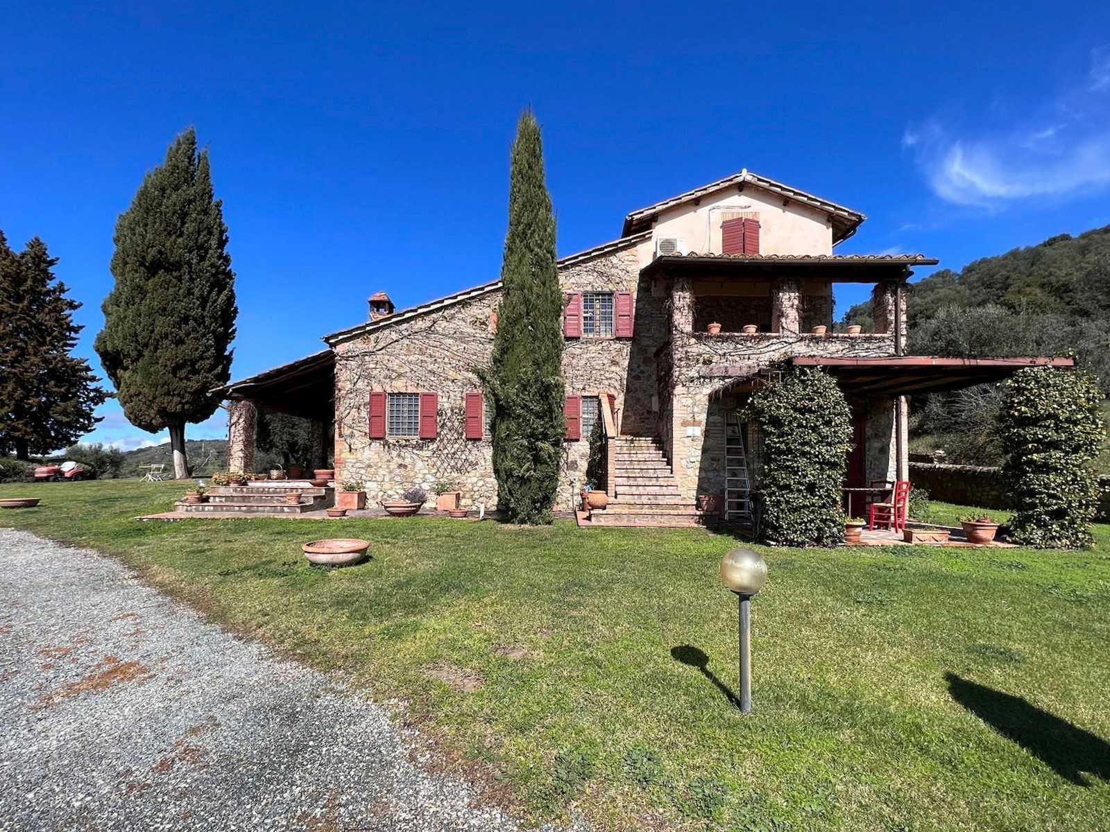 Dom na wsi na sprzedaż Campagnatico, Toskania:  Widok z przodu