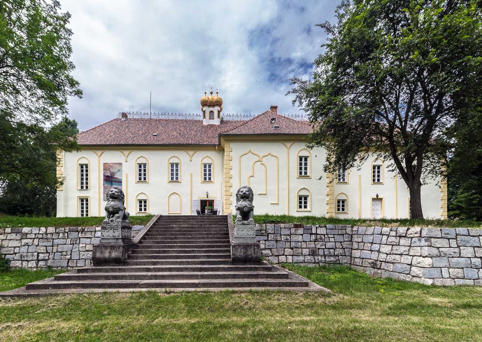 Zdjęcia Pałac w zachodniej części Węgier, powiat Vas