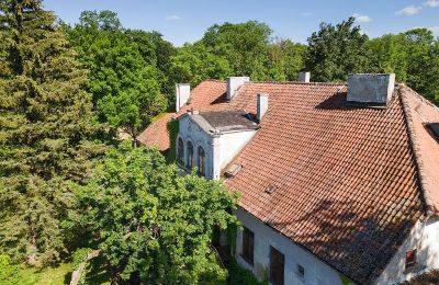 Posiadłości, Dwór w Garbnie: Wyjątkowa mazurska posiadłość