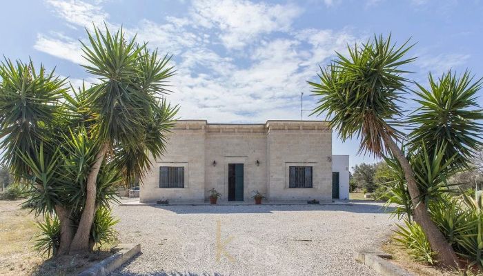 Zabytkowa willa na sprzedaż Oria, Apulia,  Włochy