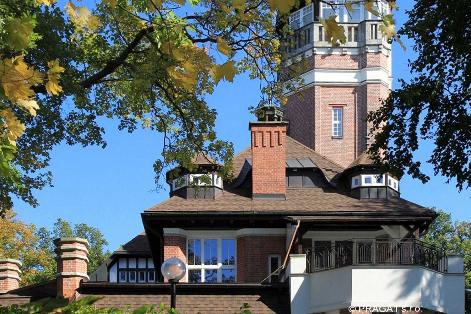 Zdjęcia Wyjątkowa willa z wieżą w pobliżu Karlsbadu