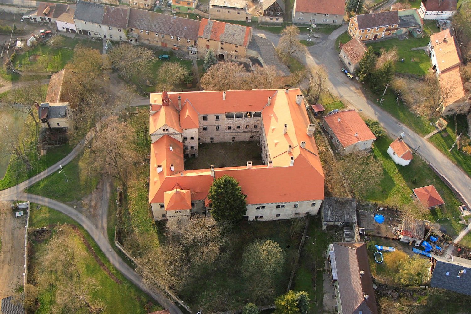 Zdjęcia Renesansowy zamek pod Pragą