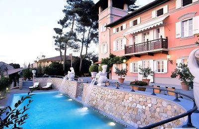 Zabytkowa willa na sprzedaż Lari, Toskania:  Pool	