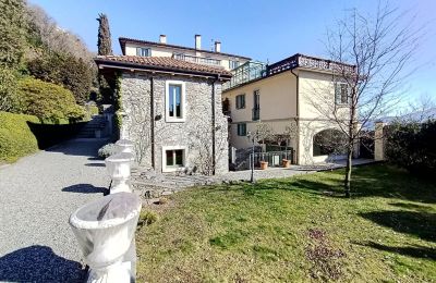 Zabytkowa willa na sprzedaż 28824 Oggebbio, Piemont, Wjazd