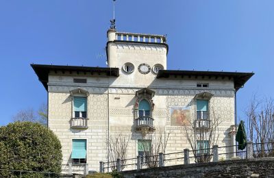 Zabytkowa willa na sprzedaż Verbania, Piemont:  Widok z zewnątrz