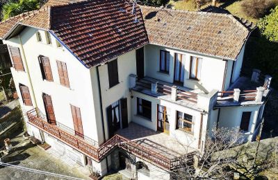 Zabytkowa willa na sprzedaż 28010 Nebbiuno, Alto Vergante, Piemont:  