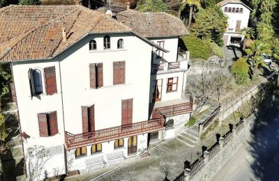 Zabytkowa willa na sprzedaż 28010 Nebbiuno, Alto Vergante, Piemont:  