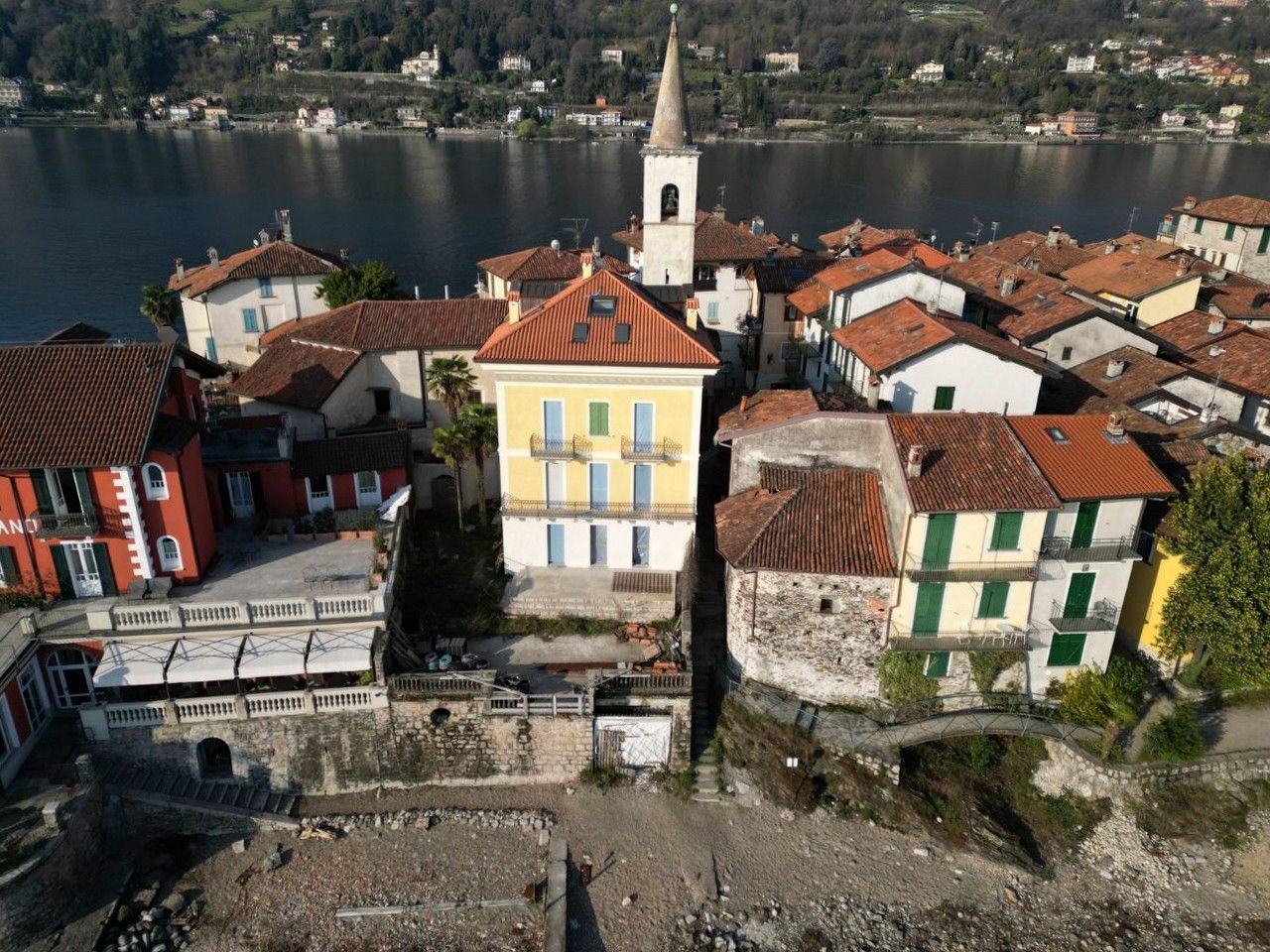 Zdjęcia Jezioro Maggiore: Willa na Isola dei Pescatori