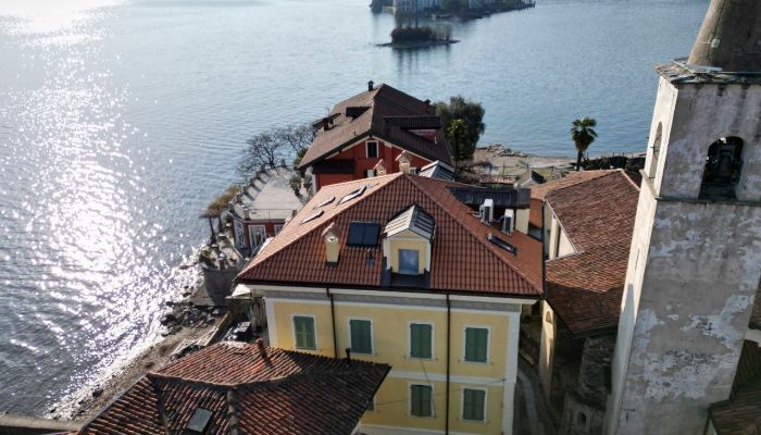 Zabytkowa willa na sprzedaż 28838 Stresa, Piemont,  Włochy