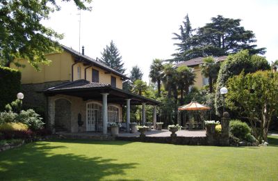 Zabytkowa willa na sprzedaż Merate, Lombardia:  Oficyna