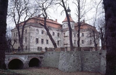Zabytkowa nieruchomość na sprzedaż Domanice, Dolnośląskie, Widok zewnętrzny