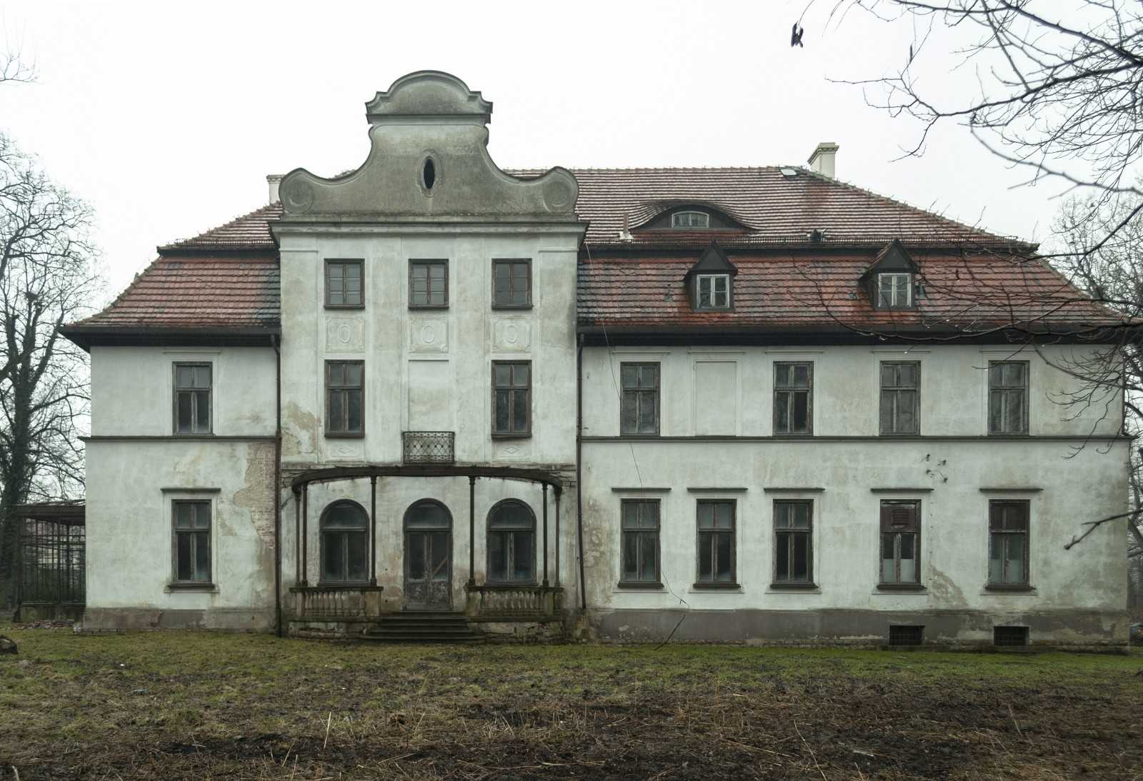 Zdjęcia Pałac Kujawy na sprzedaż, Opolskie