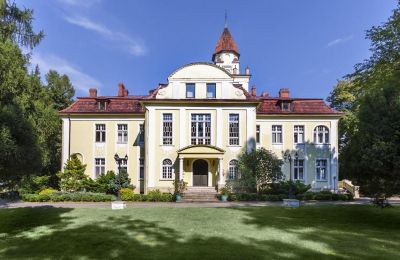 Nieruchomości, Pałac Hotel ok. Częstochowy, 10 min od autostrady A1, działka 3,7ha