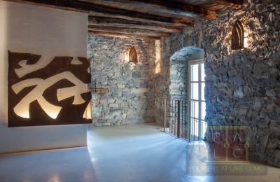 Zamek Pałac Dwór na sprzedaż Brienno, Lombardia:  Shared Area