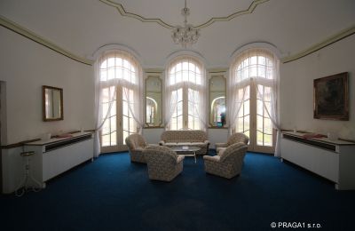 Dwór na sprzedaż Karlovy Vary, okres Karlovy Vary, Widok z wnętrza 3