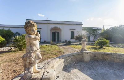 Zabytkowa willa na sprzedaż Lecce, Apulia:  Widok z przodu