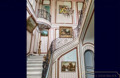 Pałac na sprzedaż Chantilly, Hauts-de-France, Schody