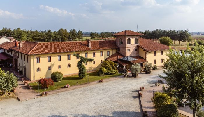 Dom wiejski na sprzedaż Piemont,  Włochy