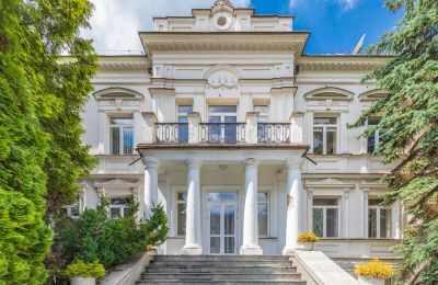 Posiadłości, Reprezentacyjny budynek w centrum Lublina
