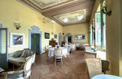 Zabytkowa willa na sprzedaż Bee, Piemont, Duża sala
