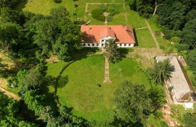 Dwór na sprzedaż Rożnów, Dwór w Rożnowie, Małopolskie, Zdjęcie Drona